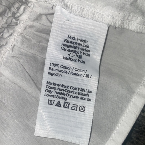 Madewell NWT Smocked Button-Front Top in Poplin Size M 100% Cotton Eyelet White - Picture 11 of 13